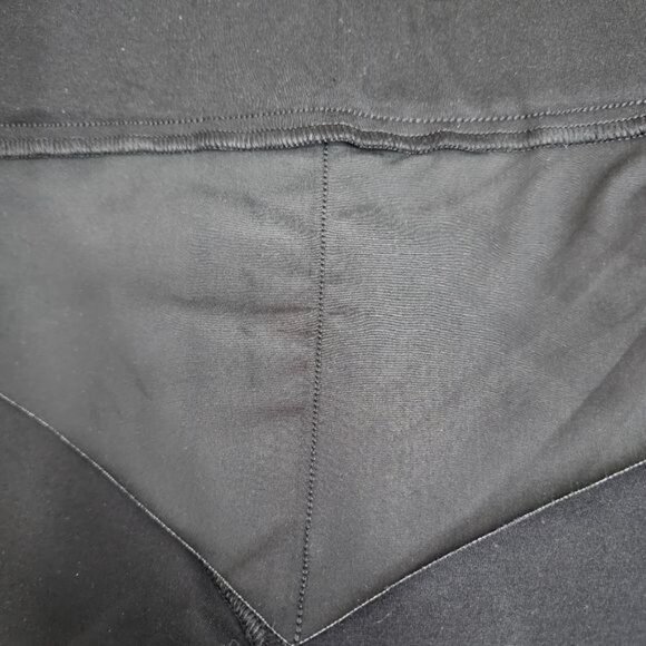 SPANX Black High Waisted Cropped Capri Fitted Shapewear Leggings Small Petite - Picture 9 of 11